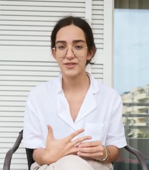 Imagem da Eva a falar sobre as suas experiências